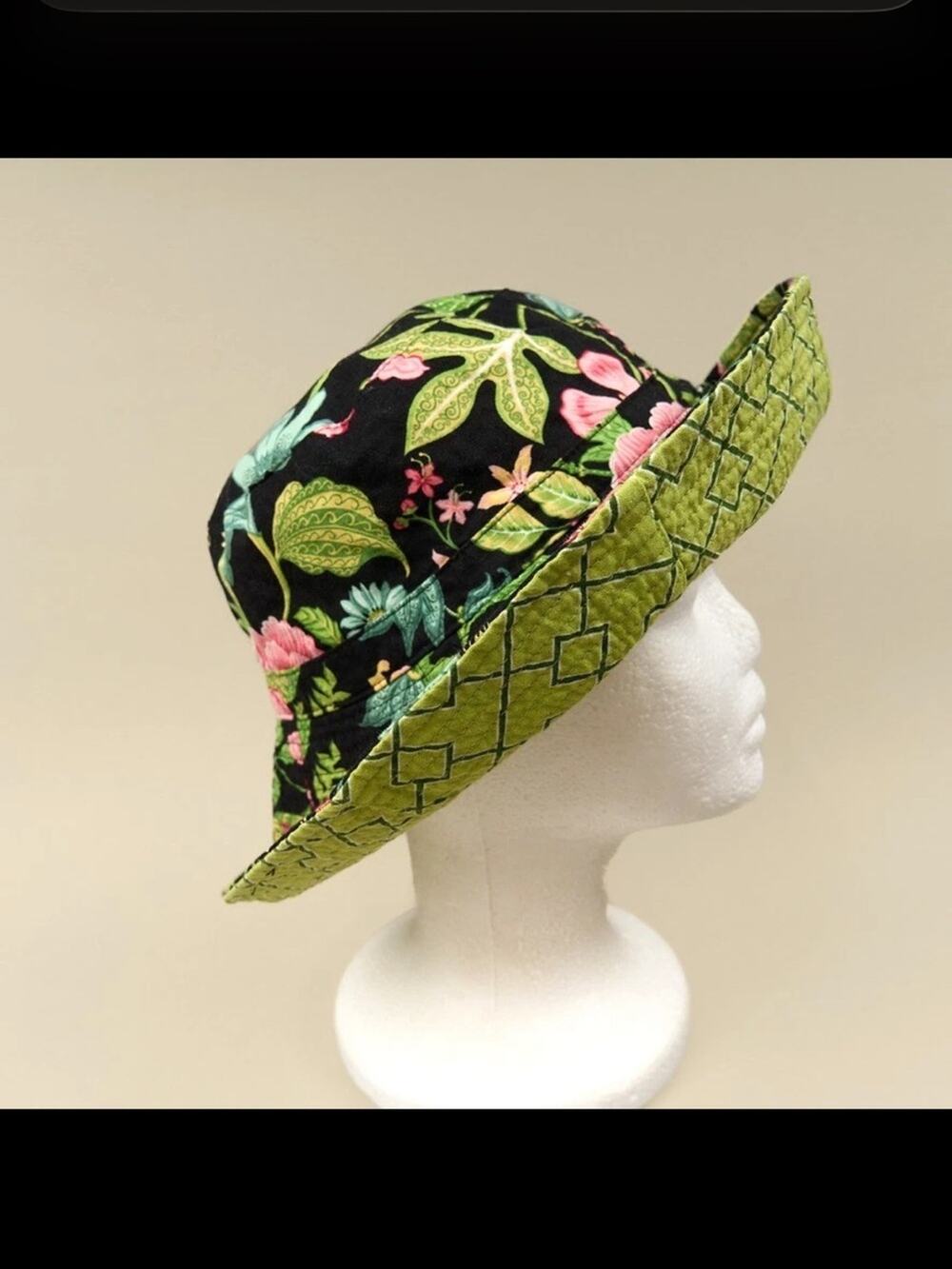 Vera Bradley Reversible Bucket Hat Green Black